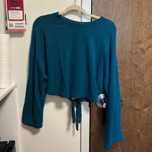 Fabletics open back pullover